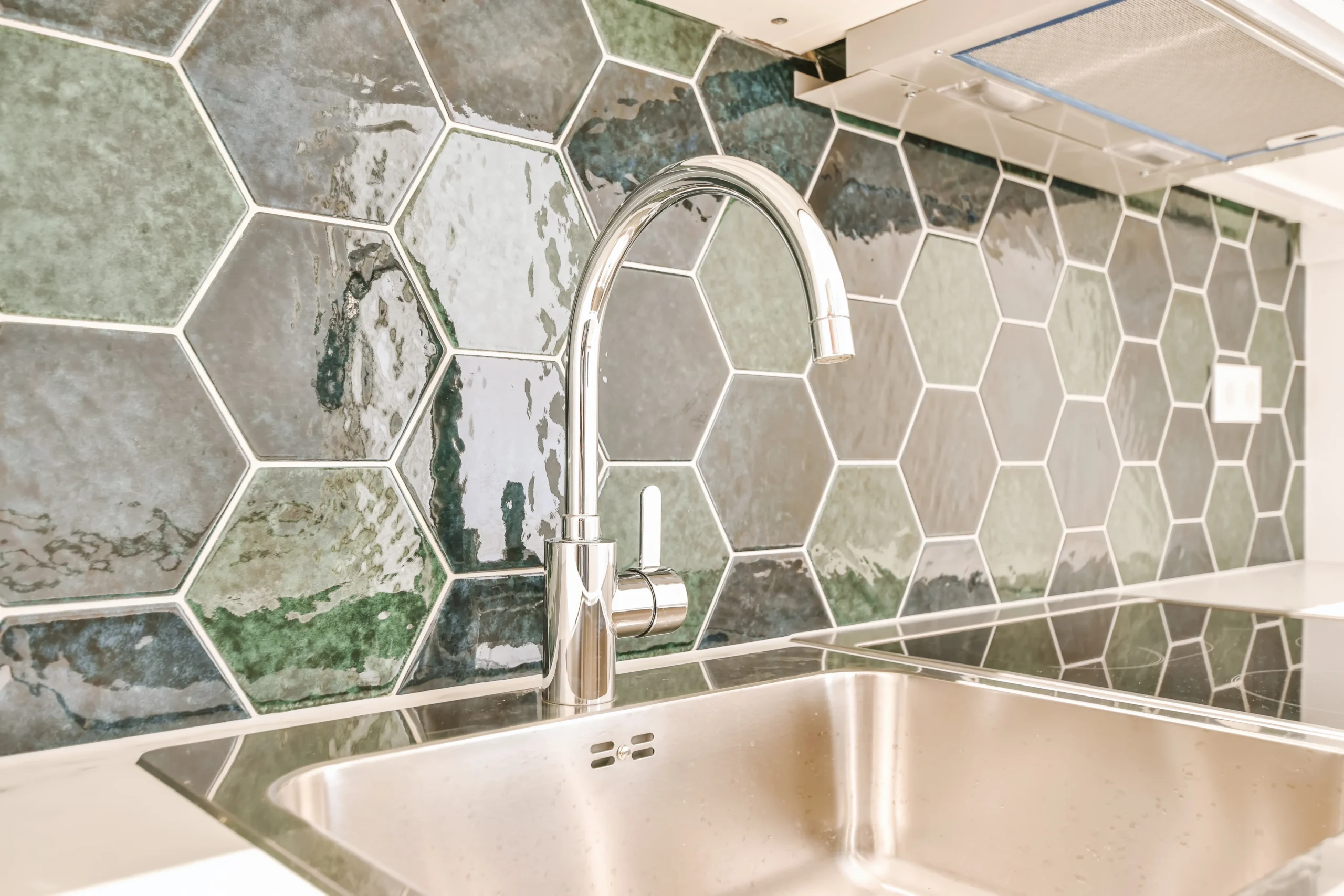 modern-faucet-in-a-stylish-room-2026-01-07-23-31-26-utc